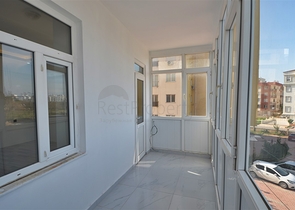 Квартира планировки 2+1 в центре города Анталия 