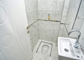 Квартира планировки 2+1 в центре города Анталия 