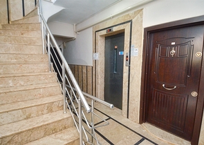 Квартира планировки 2+1 в центре города Анталия