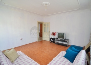 Квартира планировки 2+1 в центре города Анталия