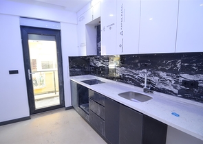 Квартиры планировки 2+1,3+1 в центре города Анталия 