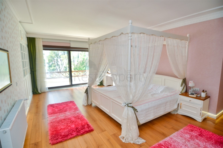 Вилла планировки 6+1 в районе Дошемеалты - Анталия 