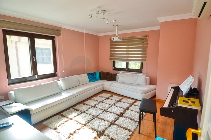 Вилла планировки 6+1 в районе Дошемеалты - Анталия 