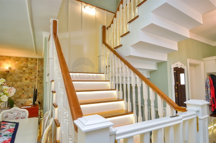 Вилла планировки 6+1 в районе Дошемеалты - Анталия 