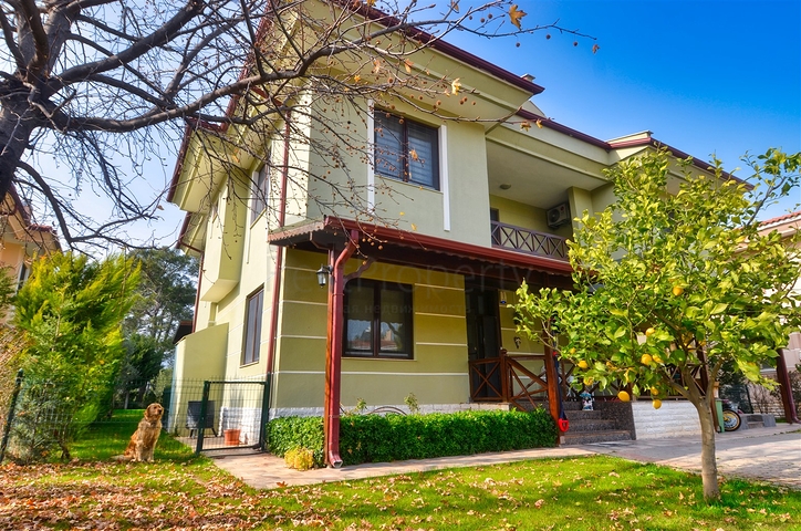 Вилла планировки 6+1 в районе Дошемеалты - Анталия 