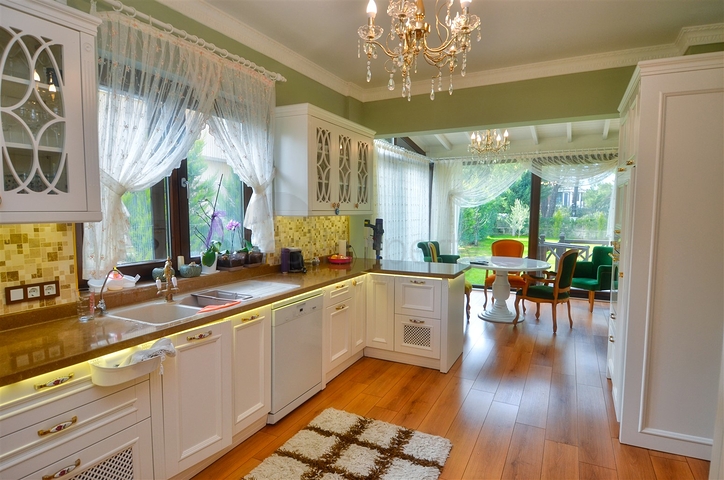 Вилла планировки 6+1 в районе Дошемеалты - Анталия 