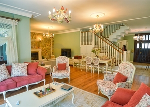 Вилла планировки 6+1 в районе Дошемеалты - Анталия 