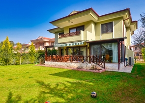 Вилла планировки 6+1 в районе Дошемеалты - Анталия 