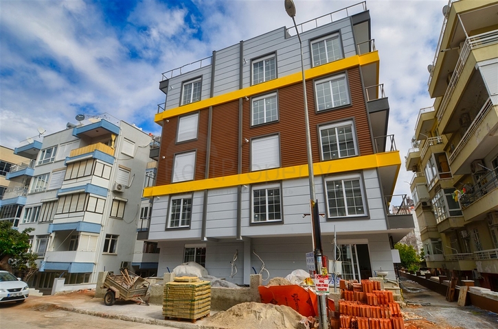 Квартиры планировки 2+1, 3+1 и 3+2 в центре города Анталия