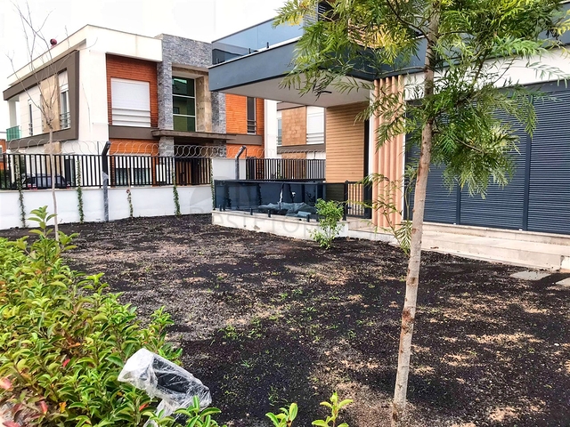 Роскошная вилла планировки 5+1 в районе Дошемеалты - Анталия 