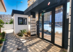 Квартира планировки 1+1 в центре города Анталия 