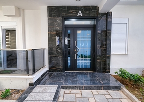 Квартира планировки 1+1 в центре города Анталия 