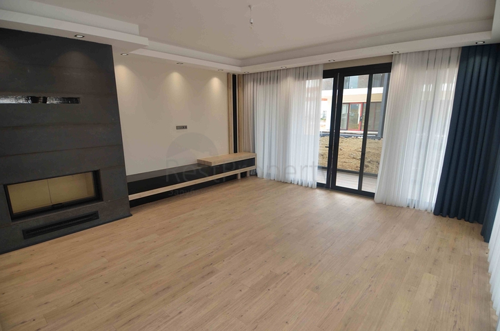 Вилла в комплексе район Дошемеалты - Анталия 