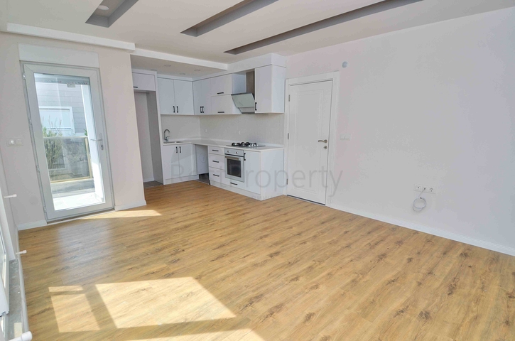 Квартира планировки 3+1 дуплекс в микрорайоне Гюзяльоба - Анталия