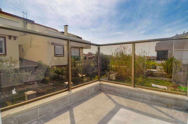 Квартира планировки 3+1 дуплекс в микрорайоне Гюзяльоба - Анталия