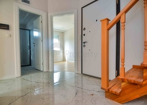 Квартира планировки 3+1 дуплекс в микрорайоне Гюзяльоба - Анталия