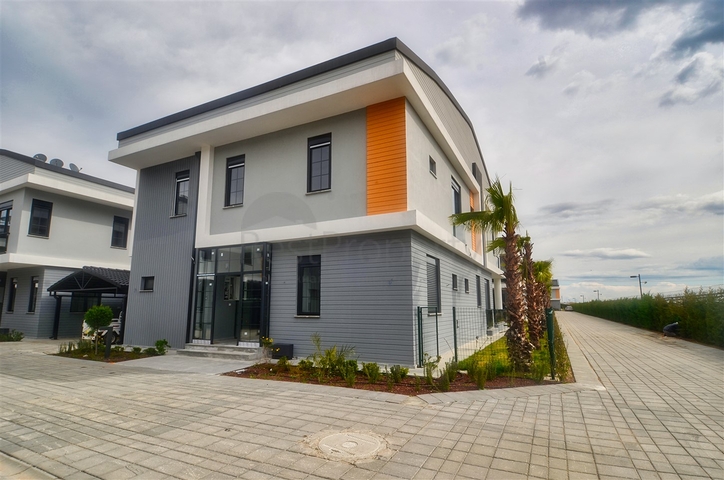 Виллы планировки 4+1 и 5+1 в районе Дошемеалты - Анталия 