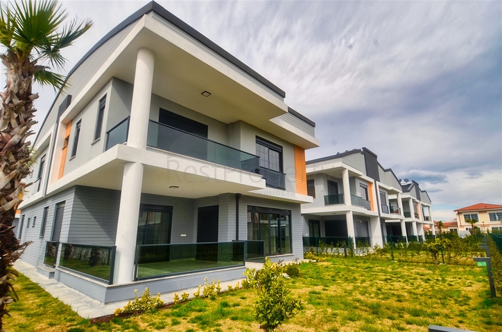 Виллы планировки 4+1 и 5+1 в районе Дошемеалты - Анталия 