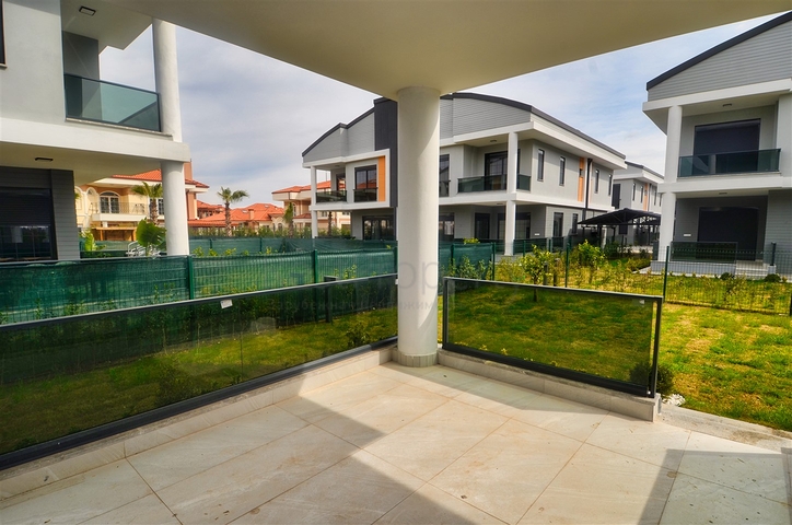 Виллы планировки 4+1 и 5+1 в районе Дошемеалты - Анталия 