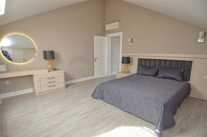 Квартира планировки 5+2 дуплекс в районе Дошемеалты - Анталия 