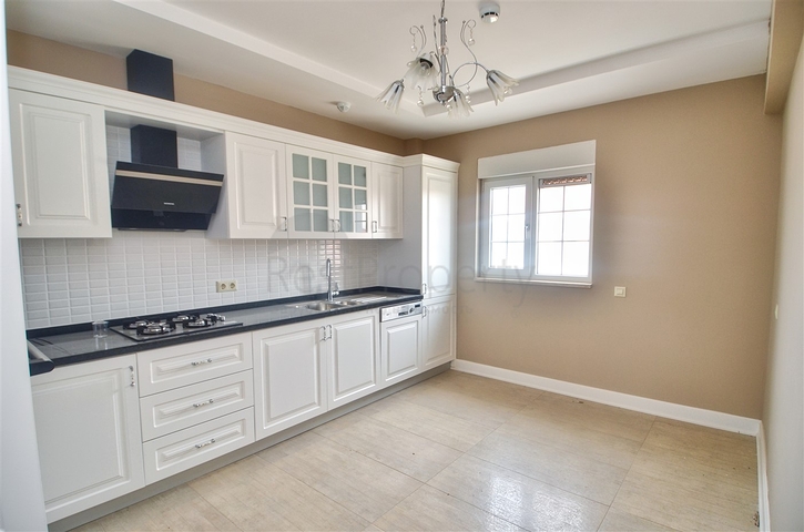 Квартира планировки 5+2 дуплекс в районе Дошемеалты - Анталия 