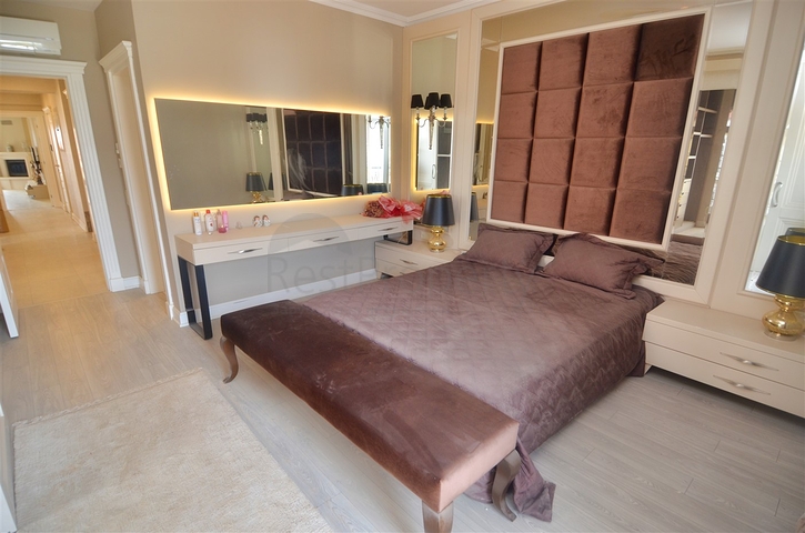 Квартира планировки 5+2 дуплекс в районе Дошемеалты - Анталия 