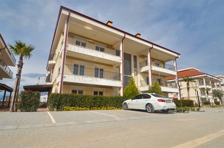 Квартира планировки 5+2 дуплекс в районе Дошемеалты - Анталия 