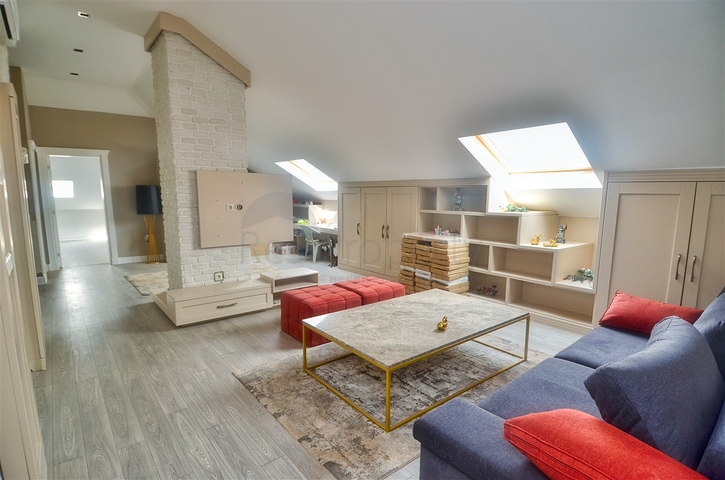 Квартира планировки 5+2 дуплекс в районе Дошемеалты - Анталия 