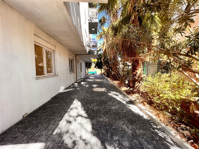 Квартира планировки 4+1 в микрорайоне Конуксявяр - Анталия 