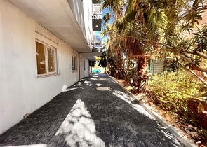 Квартира планировки 4+1 в микрорайоне Конуксявяр - Анталия 