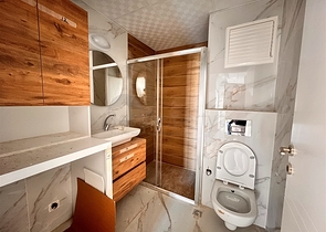 Квартира планировки 4+1 в микрорайоне Конуксявяр - Анталия 