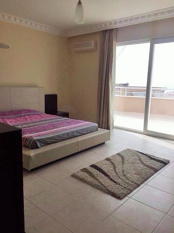 Меблированный пентхаус в комплексе в районе Махмутлар