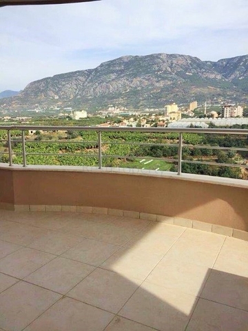 Меблированный пентхаус в комплексе в районе Махмутлар