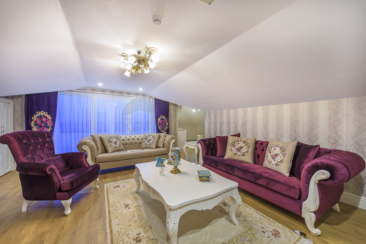 Четырехэтажная вилла класса люкс с собственным лифтом 