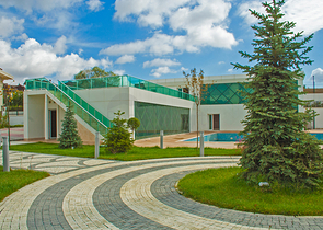 Четырехэтажная вилла класса люкс с собственным лифтом 