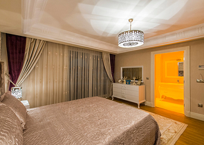 Четырехэтажная вилла класса люкс с собственным лифтом 