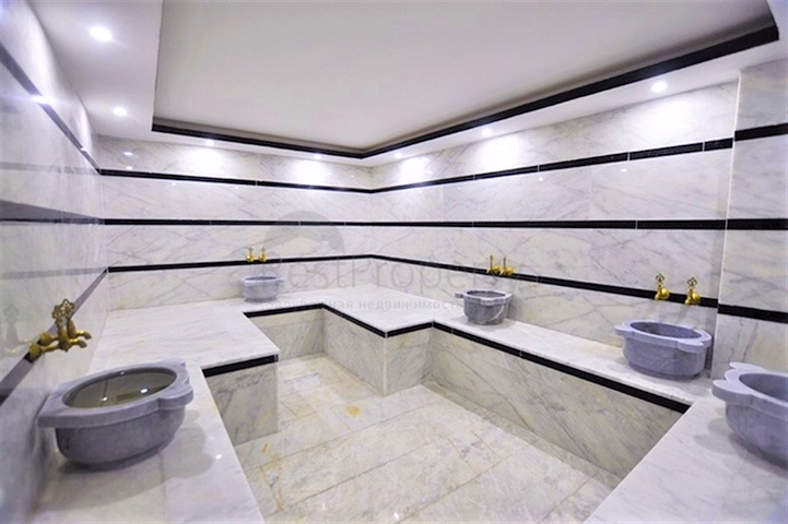 Благоустроенная квартира с двумя спальнями на аренду