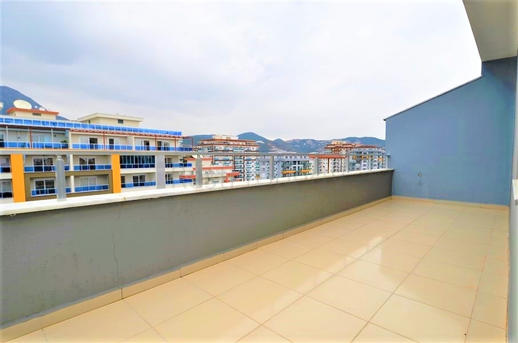 Благоустроенная квартира с двумя спальнями на аренду