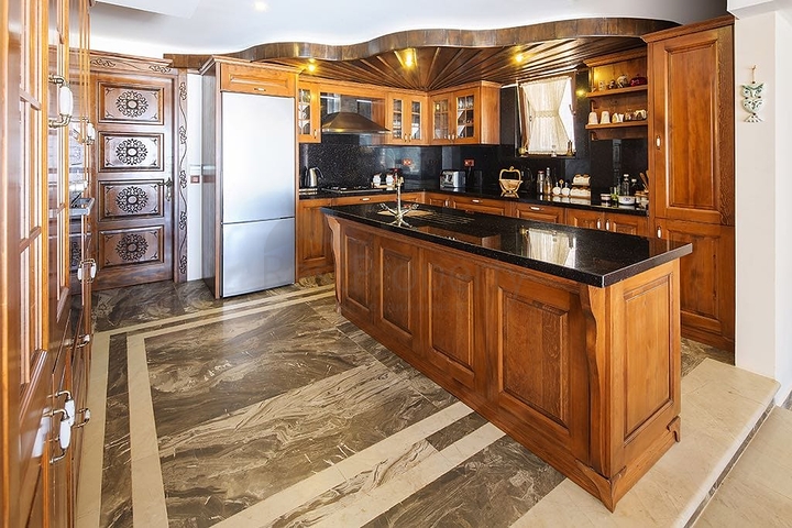 Элитная вилла с видом на Средиземное море в Каше Анталья