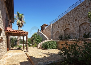 Элитная вилла с видом на Средиземное море в Каше Анталья