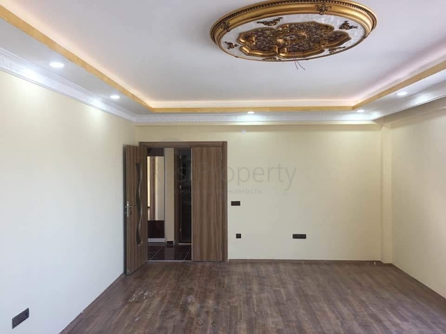 Просторная двухэтажная вилла по доступной цене в популярном районе