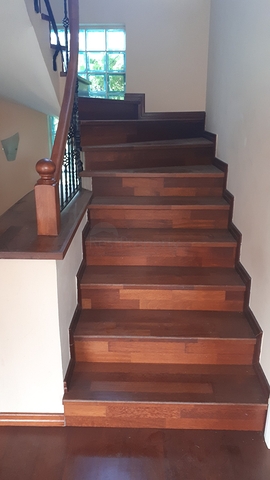 Четырехэтажная вилла планировкой 5+2 в озеленнённом пригороде