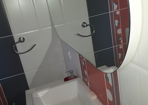 Четырехэтажная вилла планировкой 5+2 в озеленнённом пригороде