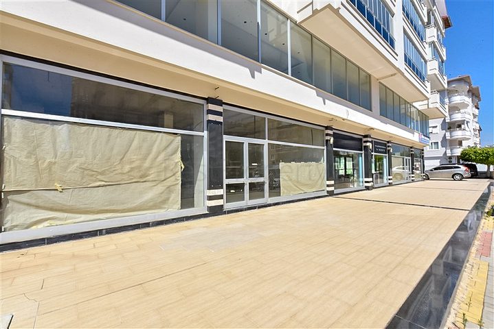 Коммерческое помещение большой площади в нижней Обе