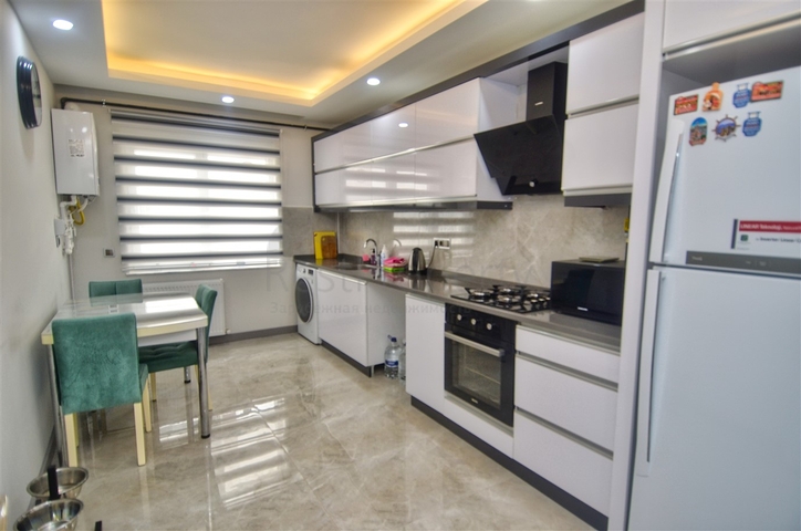 Квартира планировки 2+1 в микрорайоне Кызыларык - Анталия 