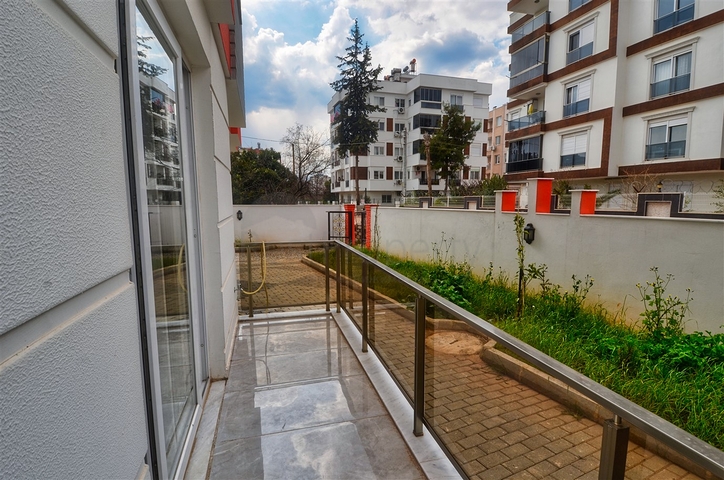 Квартира планировки 2+1 в микрорайоне Кызыларык - Анталия 