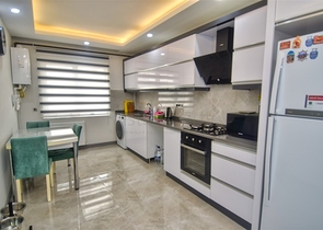 Квартира планировки 2+1 в микрорайоне Кызыларык - Анталия 