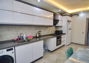 Квартира планировки 2+1 в микрорайоне Кызыларык - Анталия 