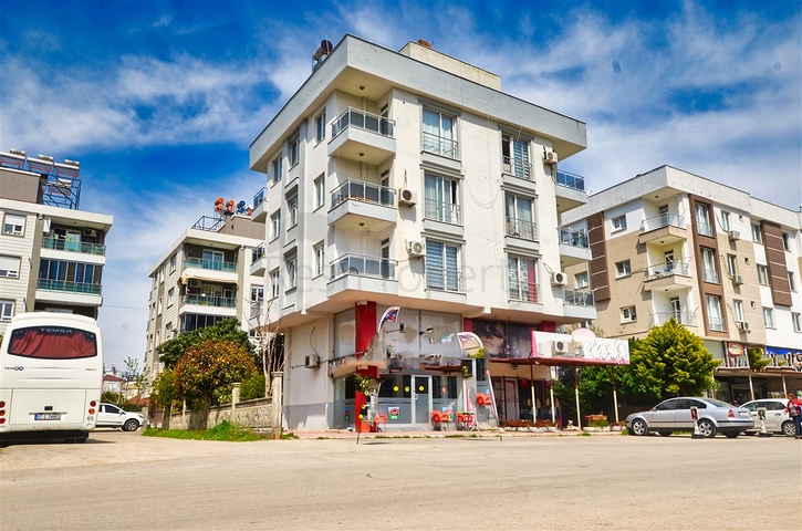 Квартира планировки 2+1 в микрорайоне Кызыларык - Анталия