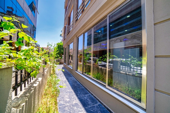 На продажу выставлено здание в микрорайоне  Чаглаян - Анталия 